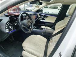 مرسيدس بنز E-Class